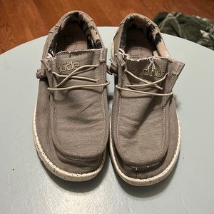 Hey Dude Shoes